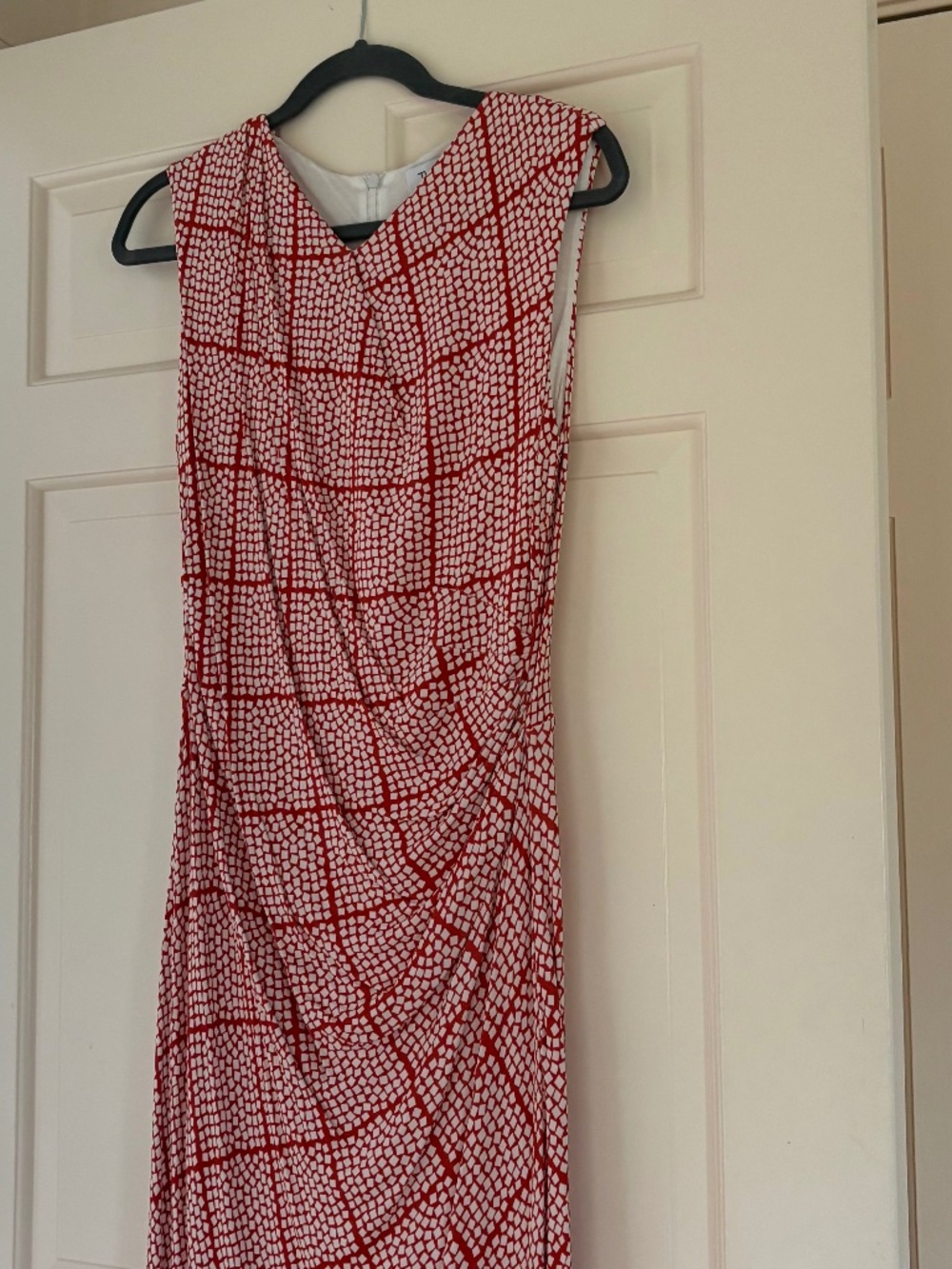 The Fold dress Size US 8/ UK 12 Red and White Midi
